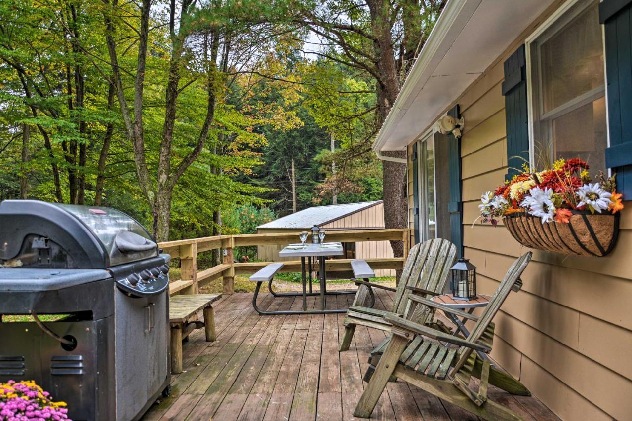 Great Valley Home With On-Site Pond, 7 Mi To Skiing! Екстер'єр фото
