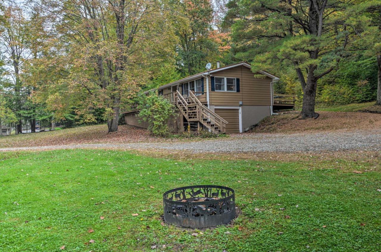 Great Valley Home With On-Site Pond, 7 Mi To Skiing! Екстер'єр фото