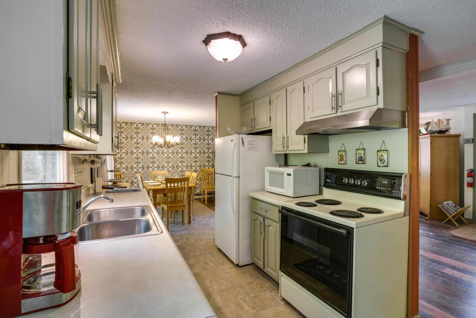 Great Valley Home With On-Site Pond, 7 Mi To Skiing! Екстер'єр фото